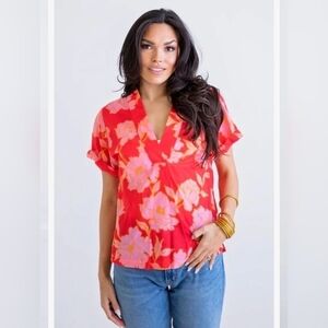 Lightweight 100% Cotton Karlie Red/Pink Vneck Floral Blouse Size Large